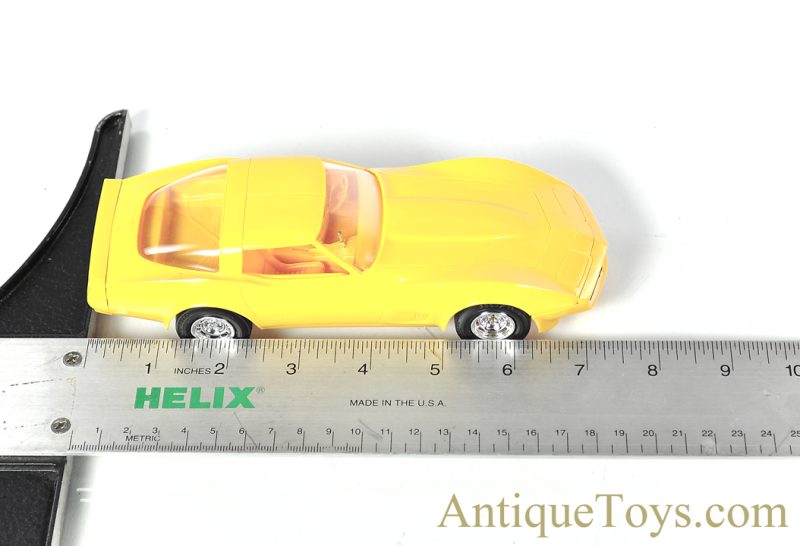 Promotional Plastic Scale Model 1980 Yellow Corvette in Box for Sale - Image 6