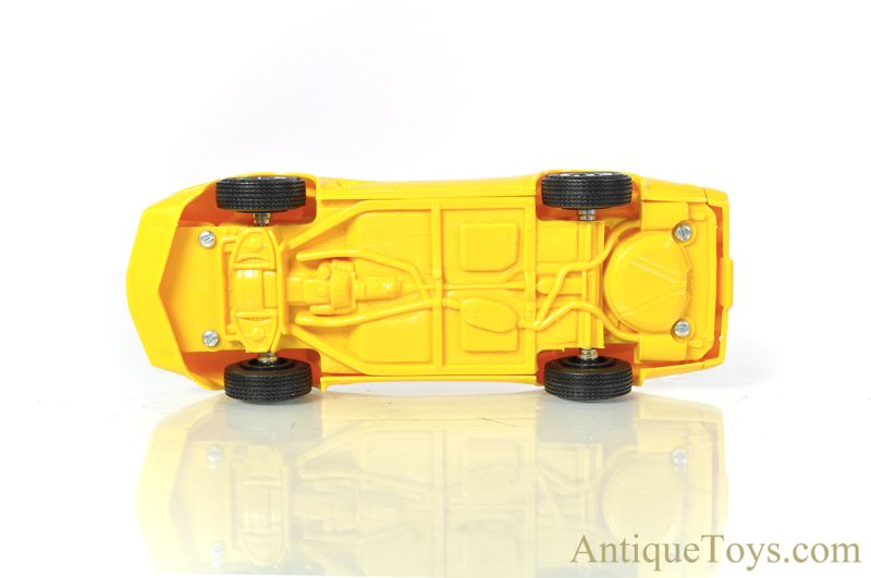 Promotional Plastic Scale Model 1980 Yellow Corvette in Box for Sale - Image 4