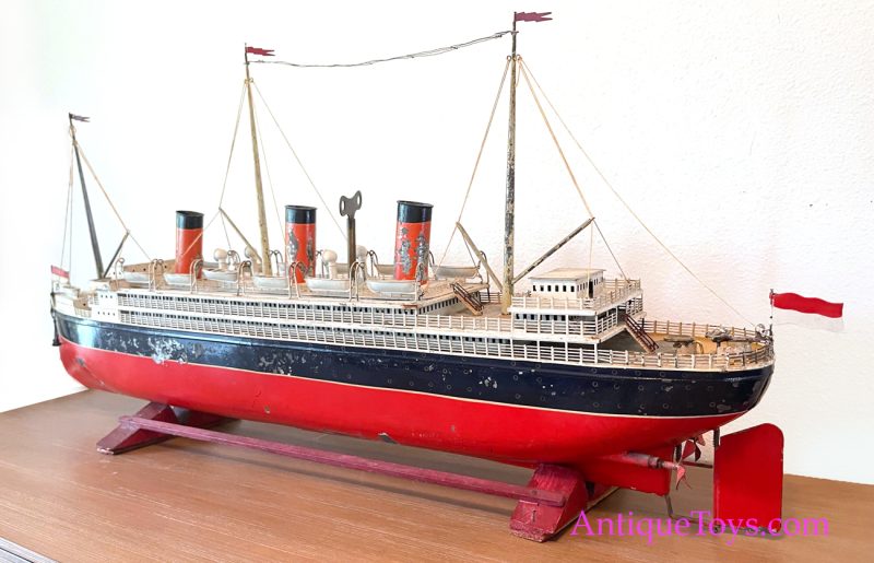 Bing Ocean Liner Tin Windup Leviathan 40" <FONT COLOR="ff000 ">*SOLD*</font> - Image 4