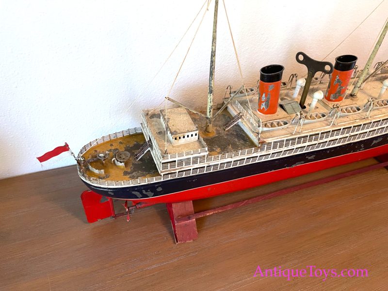 Bing Ocean Liner Tin Windup Leviathan 40" <FONT COLOR="ff000 ">*SOLD*</font> - Image 15