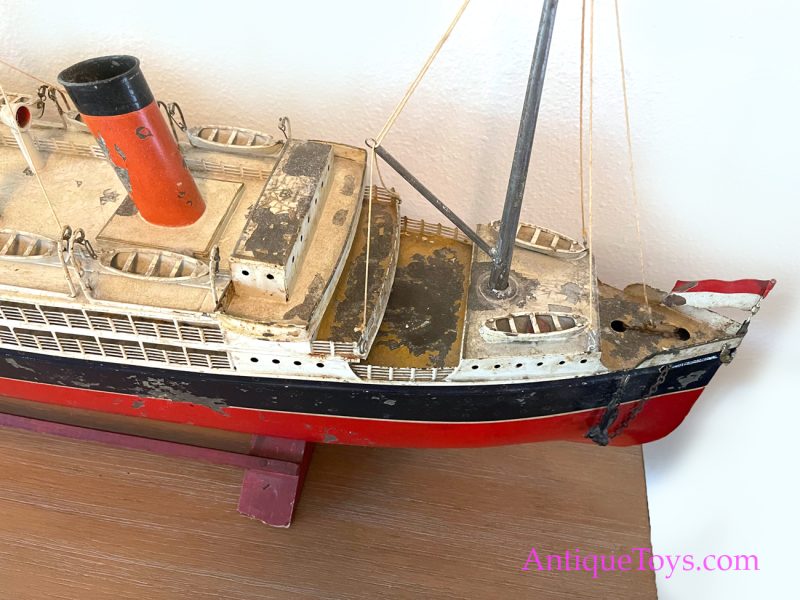 Bing Ocean Liner Tin Windup Leviathan 40" <FONT COLOR="ff000 ">*SOLD*</font> - Image 12