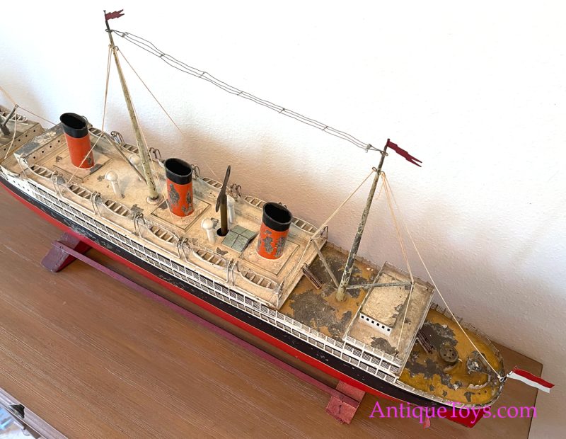 Bing Ocean Liner Tin Windup Leviathan 40" <FONT COLOR="ff000 ">*SOLD*</font> - Image 9