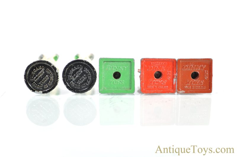 Meccano Ltd. Dinky Toys Miniature Model Accessory Set <FONT COLOR="ff000 ">*SOLD*</font> - Image 3