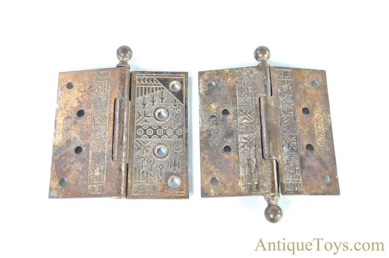 Original Eastlake Style ca. 1865 Victorian Brass 4 1/2" x 4 1/2" Hinges from the National Hotel Northville, NY for Sale - Image 2