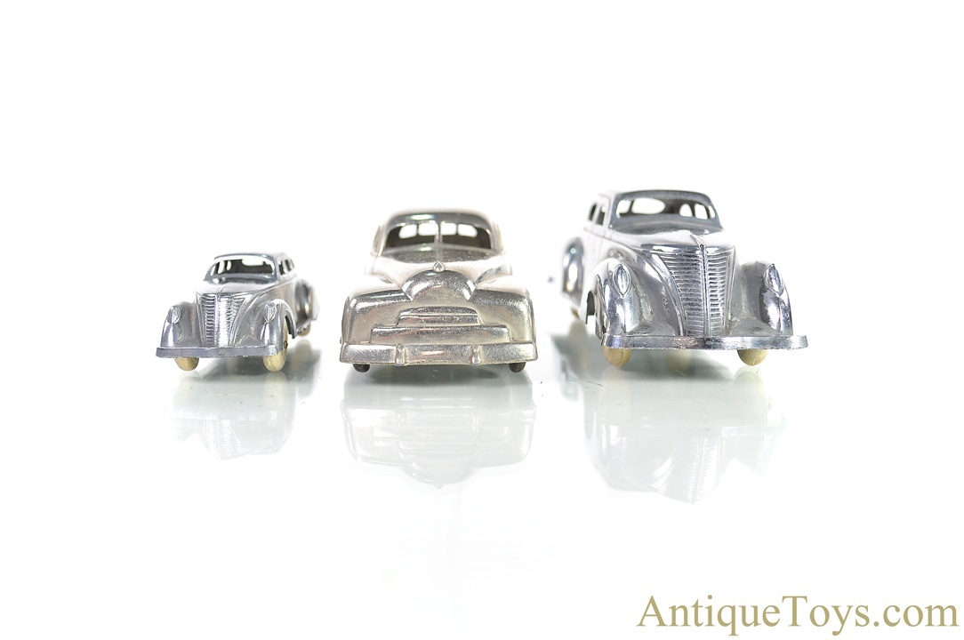 Erie Toys Co. & Ralstoy Toys Aluminum Set of 3 Lincoln Zephyr Cars