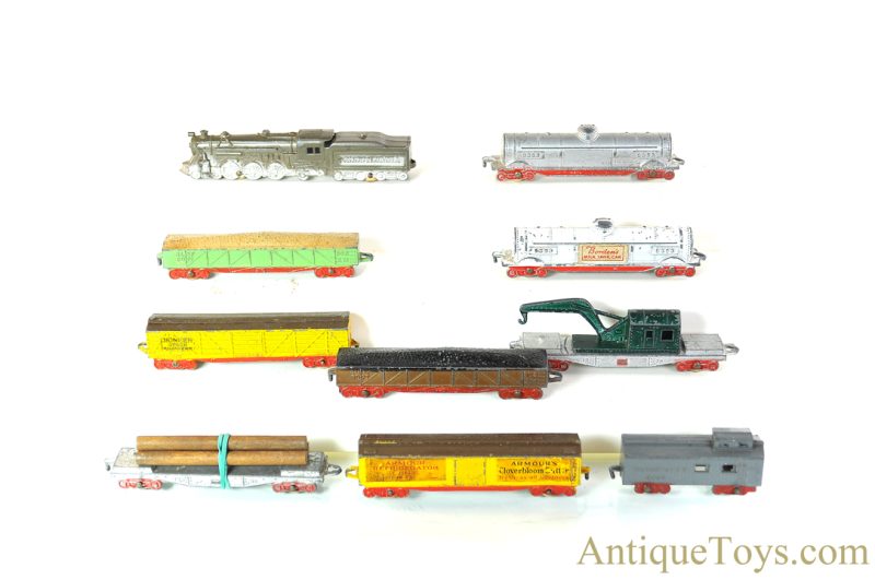 TootsieToy Diecast Pennsylvania Locomotive & Train Car Set <FONT COLOR="ff000 ">*SOLD*</font> - Image 3