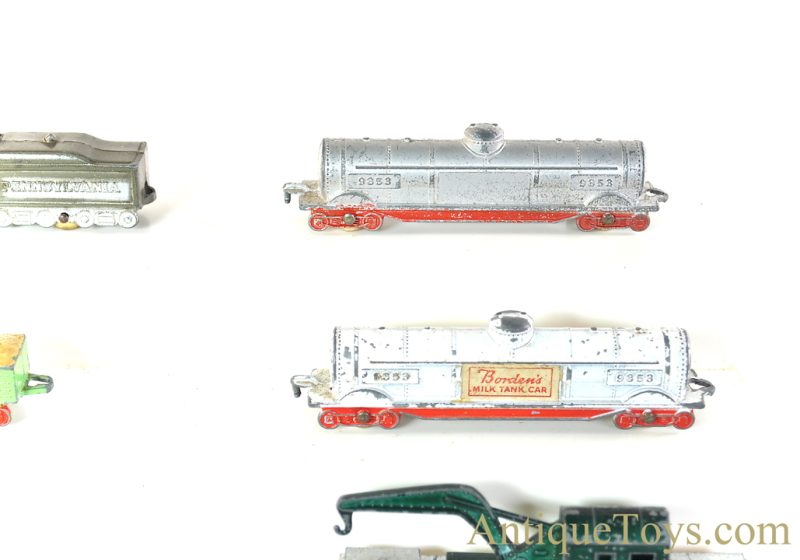 TootsieToy Diecast Pennsylvania Locomotive & Train Car Set <FONT COLOR="ff000 ">*SOLD*</font> - Image 6