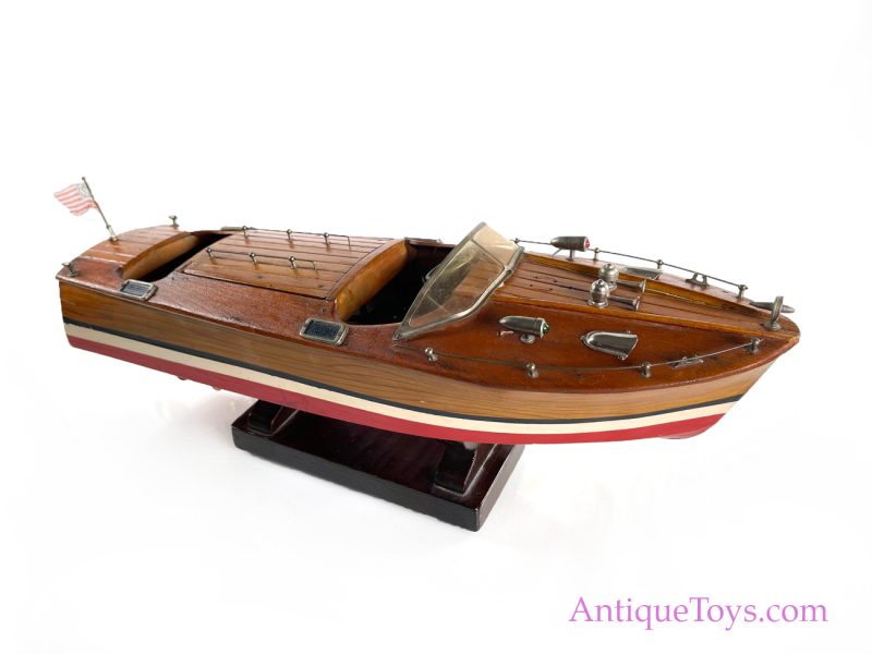 ITO Chris Craft Twin Propeller Speedboat <FONT COLOR="ff000 ">*SOLD*</font>