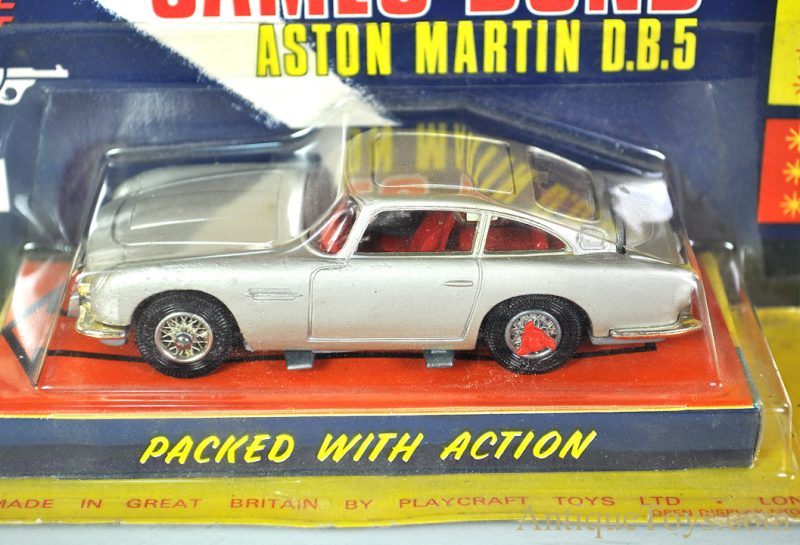 Corgi Toys Playcraft Toys Ltd. Diecast #270 Special Agent 007 "The New James Bond Aston Martin D.B.5" in Box <FONT COLOR="ff000 ">*SOLD*</font> - Image 10