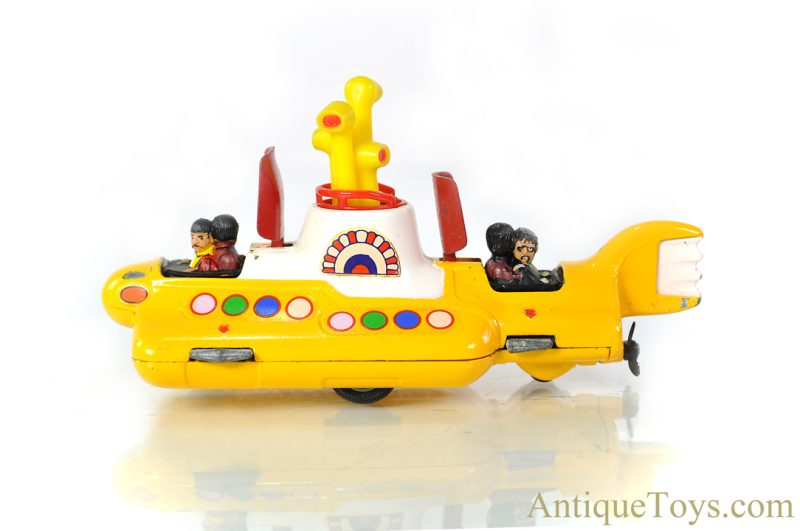 Corgi Toys Playcraft Toys Ltd. Diecast #803 "The Beatles Yellow Submarine" <FONT COLOR="ff000 ">*SOLD*</font> - Image 2