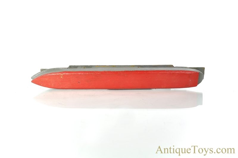WWII American Wooden Recognition Model Destroyer/Battleship and Aircraft Carrier Boats for Sale - Image 4