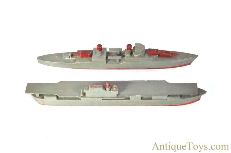 WWII American Wooden Recognition Model Destroyer/Battleship and Aircraft Carrier Boats for Sale