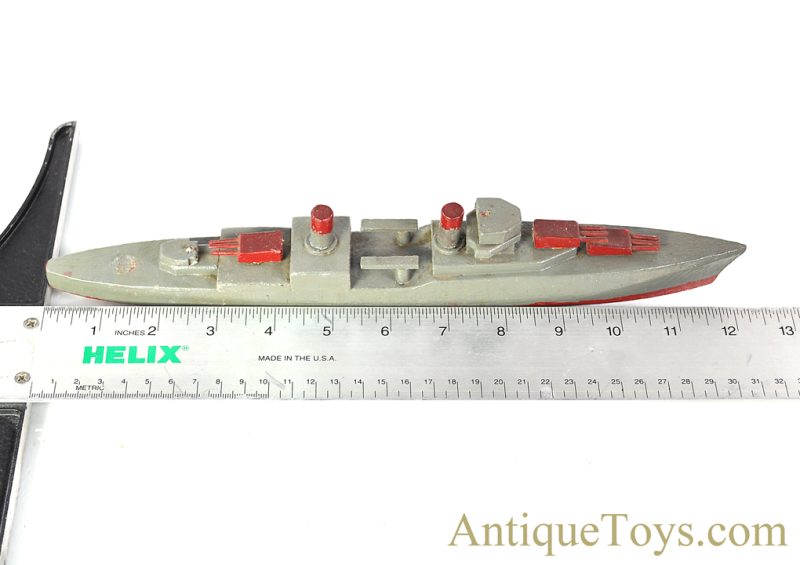 WWII American Wooden Recognition Model Destroyer/Battleship and Aircraft Carrier Boats for Sale - Image 9