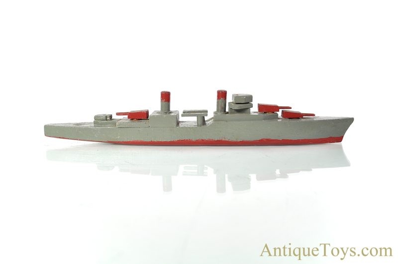 WWII American Wooden Recognition Model Destroyer/Battleship and Aircraft Carrier Boats for Sale - Image 6