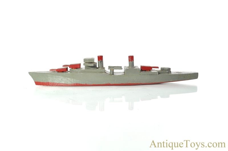 WWII American Wooden Recognition Model Destroyer/Battleship and Aircraft Carrier Boats for Sale - Image 7