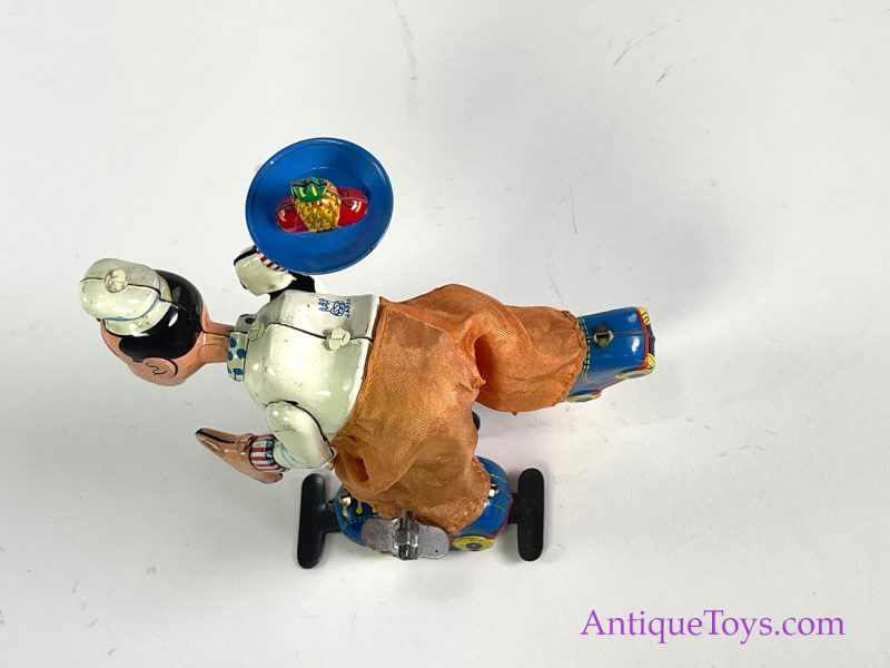 TPS Roller Skating Chef Windup Tin Japanese Toy <FONT COLOR="ff000 ">*SOLD*</font> - Image 7