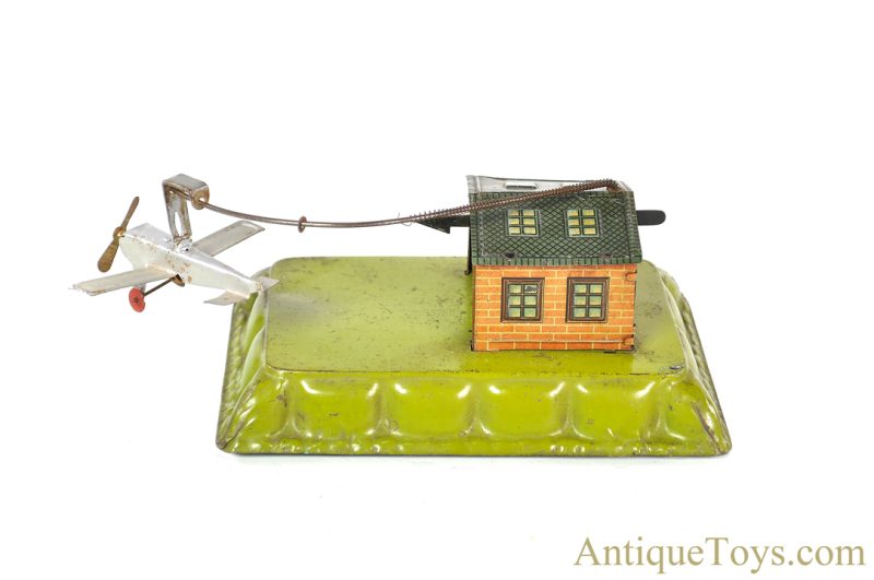 Gescha Toys ca. 1928 Tin Lithographed Windup Airplane and Hangar German Toy <FONT COLOR="ff000 ">*SOLD*</font> - Image 4