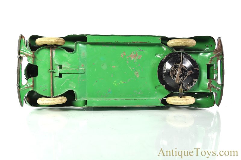 Kingsbury Manufacturing Co. Rare ca. 1940's No. 250 Pressed Steel Windup Desoto Sedan <FONT COLOR="ff000 ">*SOLD*</font> - Image 4