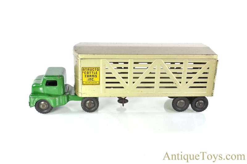 Structo Manufacturing Co. Pressed Steel "Structo Cattle Farms Inc." Cattle Truck <FONT COLOR="ff000 ">*SOLD*</font> - Image 2