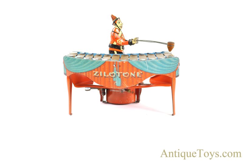 Wolverine Supply & Mfg. Co. ca. 1930's Pressed Steel & Lithographed Tin Windup No. 48 Zilotone with Discs <FONT COLOR="ff000 ">*SOLD*</font> - Image 5