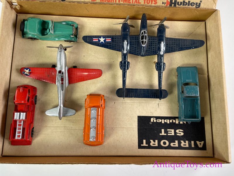 Hubley #49 Mighty Metal Airport Set in Box <FONT COLOR="ff000 ">*SOLD*</font> - Image 13