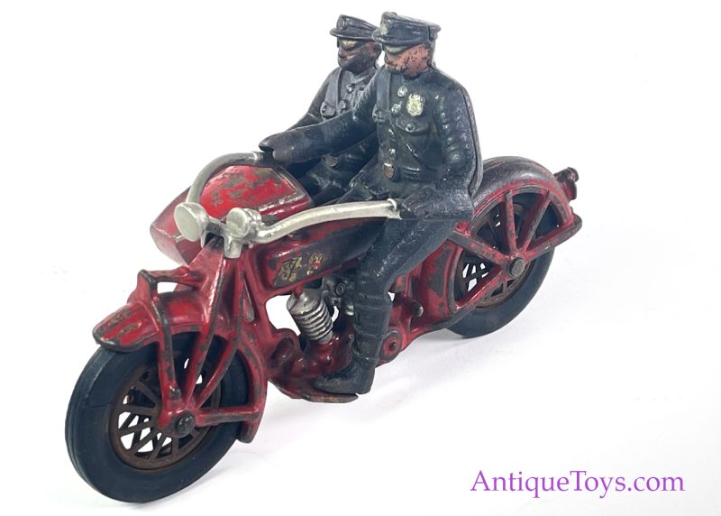 Hubley Cast Iron Indian Motorcycle with Cops <FONT COLOR="ff000 ">*SOLD*</font> - Image 11