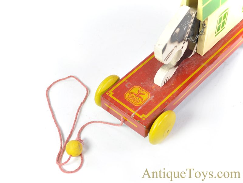 Hustler Toy Corporation/Frantz ca. 1920's Wooden Pull Toy Watchdog