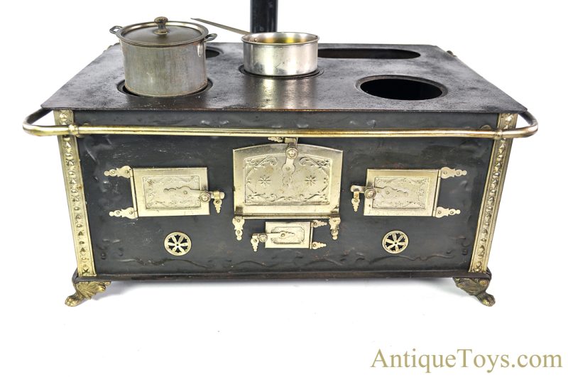 Marklin/Gebrüder Maerklin ca. 1909 #9605N Pressed Steel Children's Stove Kinder-Kochherde German Toy & Accessories <FONT COLOR="ff000 ">*SOLD*</font> - Image 9