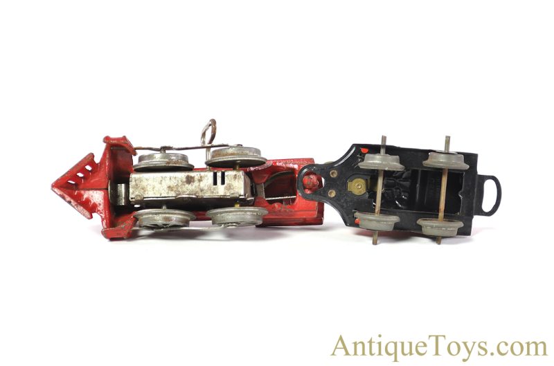 American Flyer Lines Pre-War Cast Iron Windup #37 "Empire Express" O-Gauge Locomotive and Tender <FONT COLOR="ff000 ">*SOLD*</font> - Image 7