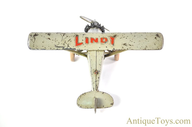 Hubley Cast Iron Spirit of St. Louis "Lindy" Plane with Working Propeller <FONT COLOR="ff000 ">*SOLD*</font>