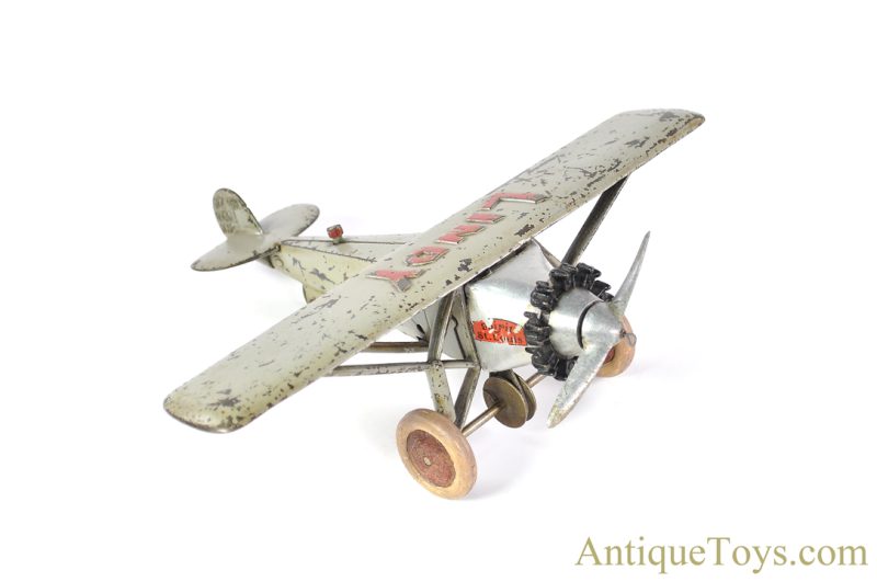 Hubley Cast Iron Spirit of St. Louis "Lindy" Plane with Working Propeller <FONT COLOR="ff000 ">*SOLD*</font> - Image 3
