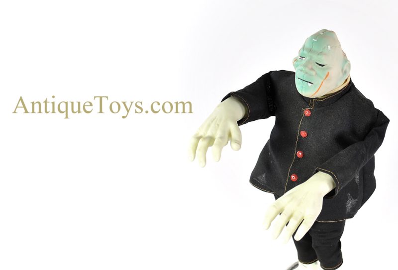 Nomura (TN) Tin Lithographed Battery Operated “Mod Monster Blushing Frankenstein” Japanese Toy with Box <FONT COLOR="ff000 ">*SOLD*</font> - Image 13