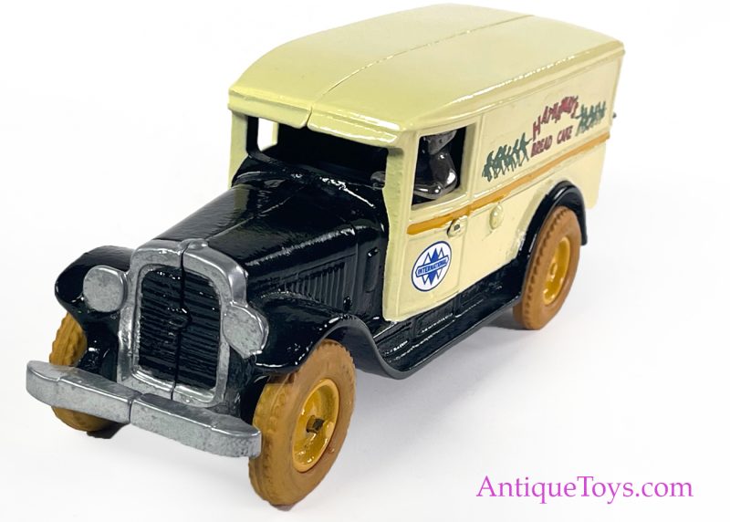 Arcade Toys Cast Iron Hathaway's International Van Toy <FONT COLOR="ff000 ">*SOLD*</font> - Image 9