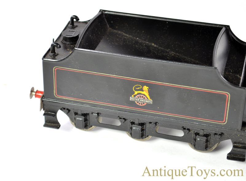 Bassett-Lowke O Gauge Steam 6660/0 L.N.E.R. 2-6-0 "Mogul" Model Express Locomotive and Tender with Train Cars in Box <FONT COLOR="ff000 ">*SOLD*</font> - Image 7
