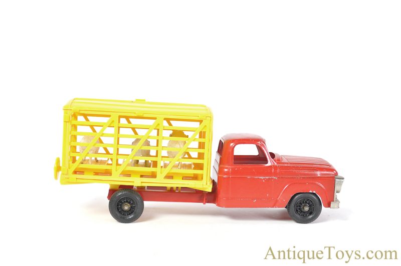 Hubley Toys Diecast and Plastic No. 361-59 Livestock Hauler <FONT COLOR="ff000 ">*SOLD*</font>