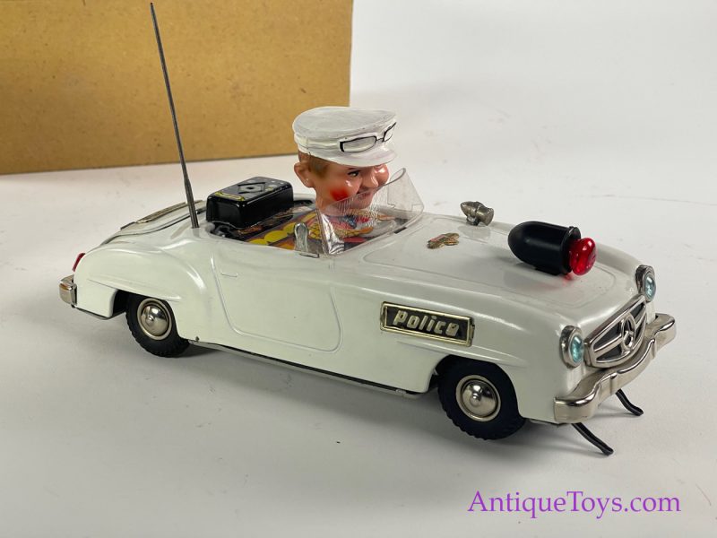 Gama Tin Lithographed Battery Operated #104 Police Car with Box <FONT COLOR="ff000 ">*SOLD*</font> - Image 3
