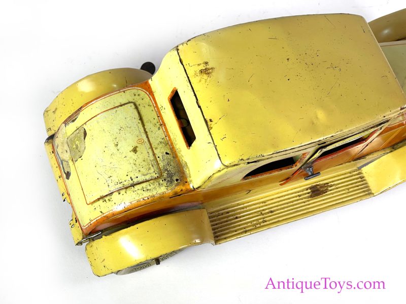 Tippco Toys Company (Tipp & Co., TCO) Tin Lithographed Windup T.C.975 Coupe <FONT COLOR="ff000 ">*SOLD*</font> - Image 18
