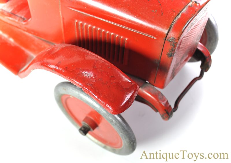 Buddy L Pressed Steel Fire Engine "CFD Buddy "L" Aerial Ladder" Fire Truck <FONT COLOR="ff000 ">*SOLD*</font> - Image 11