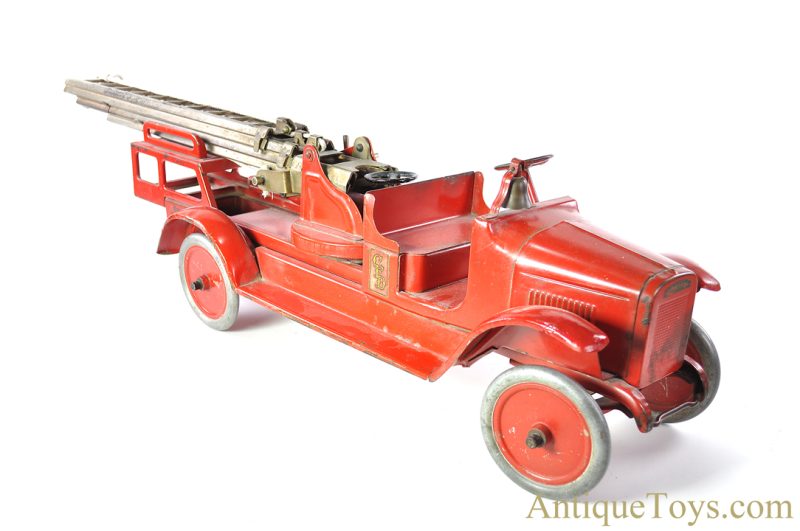 Buddy L Pressed Steel Fire Engine "CFD Buddy "L" Aerial Ladder" Fire Truck <FONT COLOR="ff000 ">*SOLD*</font>