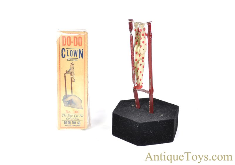 Do-Do Toy Co. No. 100 "Do-Do Clown" Acrobat Squeeze Toy in Box for Sale - Image 7