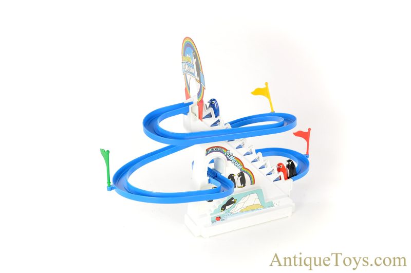 TPS Toplay, Ltd./Dah Yang (DY) Plastic Battery Operated "Playful Penguin Race" in Box <FONT COLOR="ff000 ">*SOLD*</font> - Image 3