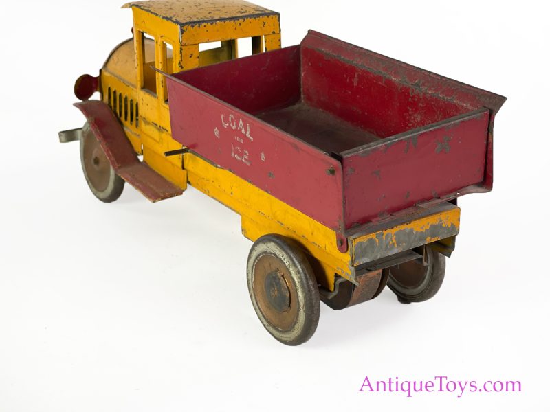 Dayton Friction Toy Works ca. 1925 Pressed Steel Coal & Ice Truck <FONT COLOR="ff000 ">*SOLD*</font> - Image 5