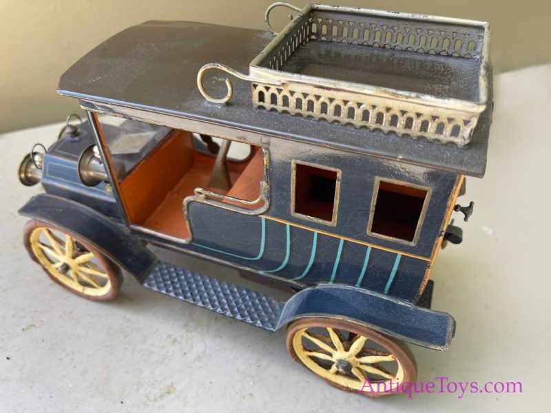Marklin/Gebrüder Maerklin Tin Hand-Painted Windup Sedan <FONT COLOR="ff000 ">*SOLD*</font> - Image 5