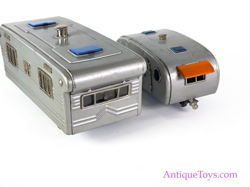 SSS Tin Camper Trailer Japanese Toy <FONT COLOR="ff000 ">*SOLD*</font> - Image 4