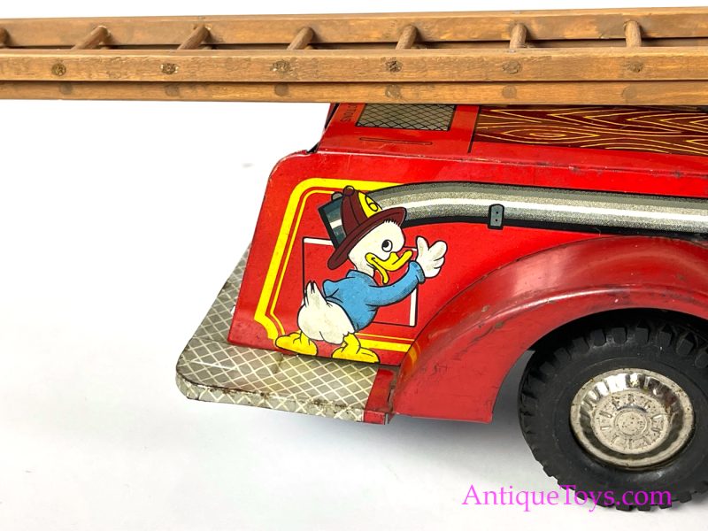 Marx Linemar Tin Lithographed Fire Truck No. 6 Walt Disney's Donald and Disneyland Characters for Sale <FONT COLOR="ff000 ">*WANTED*</font> - Image 8