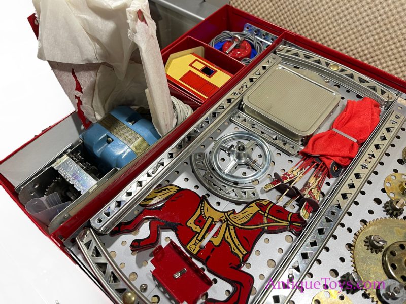 AC Gilbert Erector Set 10 1/2 with Parachute <FONT COLOR="ff000 ">*SOLD*</font> - Image 6