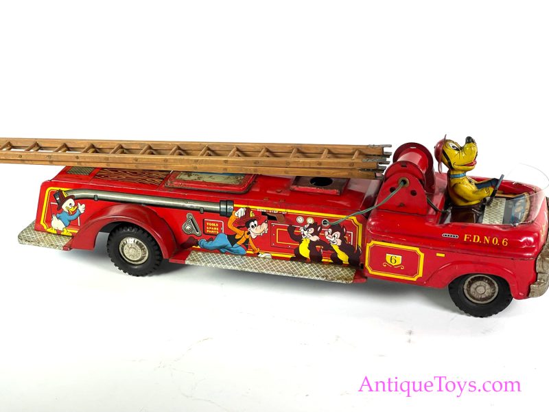 Marx Linemar Tin Lithographed Fire Truck No. 6 Walt Disney's Donald and Disneyland Characters for Sale <FONT COLOR="ff000 ">*WANTED*</font> - Image 9