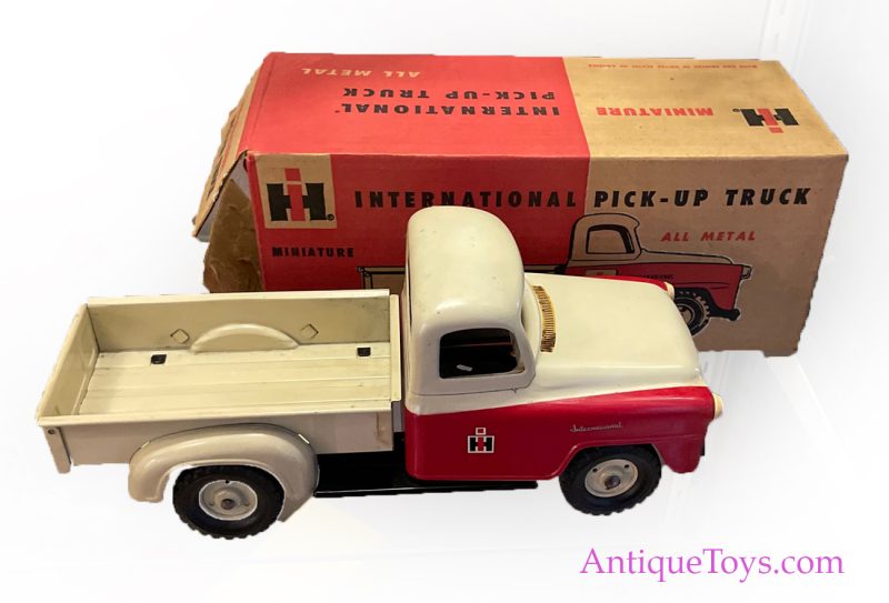 Eska Company Inc./Tru-Scale Pressed Steel International Harvester (IH) "International Pick-Up Truck" in Box <FONT COLOR="ff000 ">*SOLD*</font>