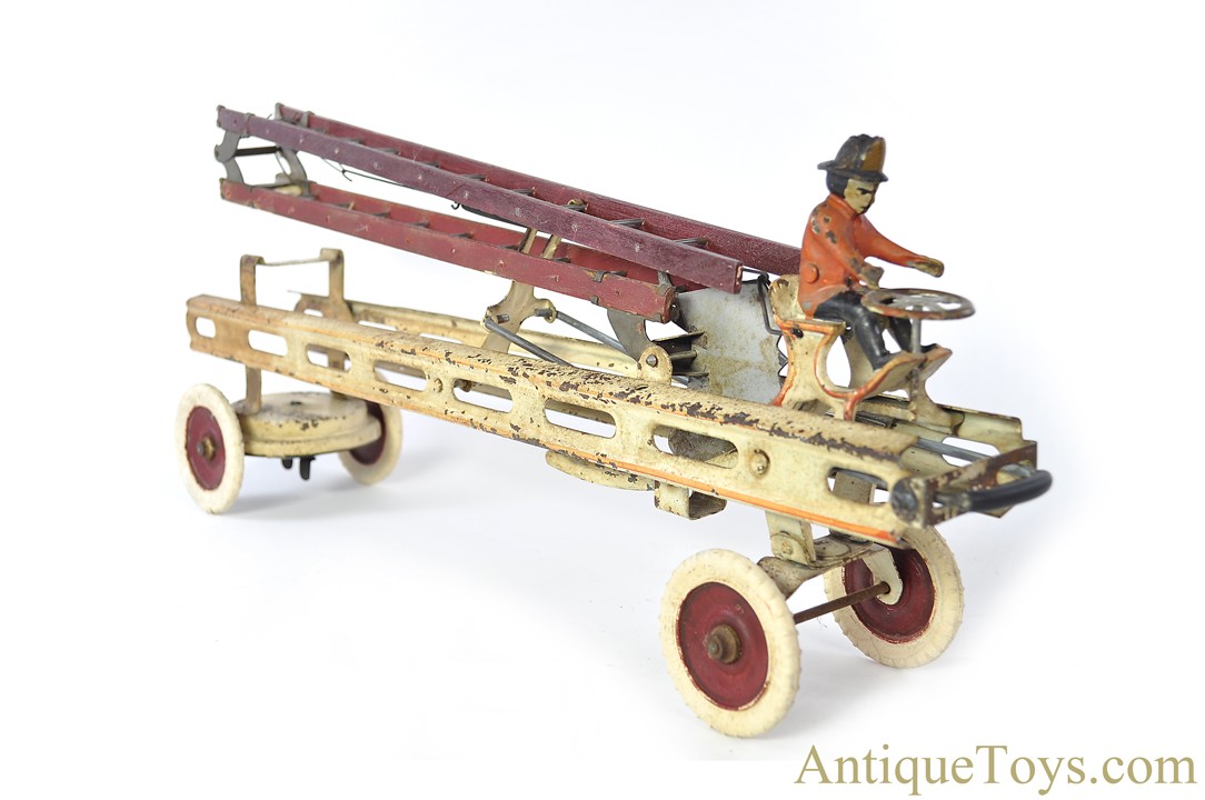 Kingsbury Manufacturing Co. ca. 1920's Pressed Steel Windup #775 "Aerial Ladder Truck" Fire Engine Ladder Truck <FONT COLOR="ff000 ">*SOLD*</font> - Image 7