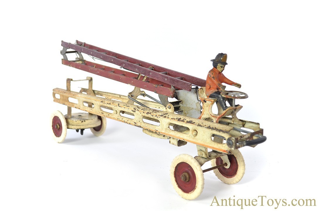Kingsbury Manufacturing Co. ca. 1920's Pressed Steel Windup #775 "Aerial Ladder Truck" Fire Engine Ladder Truck <FONT COLOR="ff000 ">*SOLD*</font> - Image 10